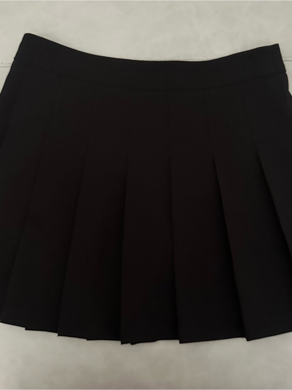 Gianni Bini Black Pleated Mini Skirt